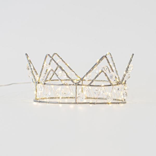 ΦΩΤΙΖΟΜΕΝΗ ΚΟΡΩΝΑ 21Χ9 ΜΕ ΚΡΥΣΤΑΛΛΑΚΙΑ, 70 MINI LED, ΜΠΑΤΑΡΙΑΣ, ΜΕ ΧΡΟΝΟΔΙΑΚΟΠΤΗ, ΑΣΗΜΙ ΧΑΛΚINO ΚΑΛΩΔΙΟ, ΘΕΡΜΟ ΛΕΥΚΟ LED, ΠΡΟΕΚΤΑΣΗ ΠΑΡΟΧΗΣ 50cm, IP20 Eurolamp 600-22482